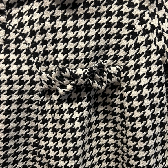Patterned Coat - Picture 5 of 7
